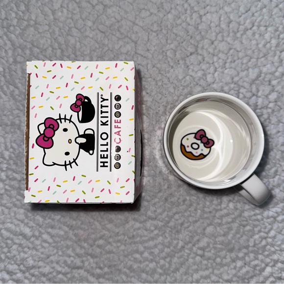 HELLO KITTY CAFE mug donuts graphics coffee tea cup donut graphic on inner base - Picture 3 of 11